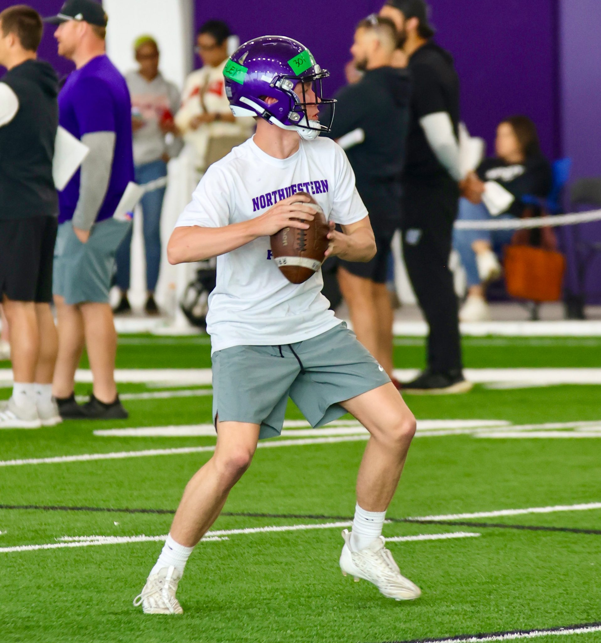 In the huddle: QB, ‘Chronicle’ to publish diary - The Chronicle
