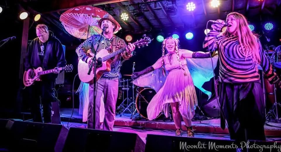 Kalan Wolfe & THE SHIFT @the Axe and Fiddle, Cottage Grove, OR