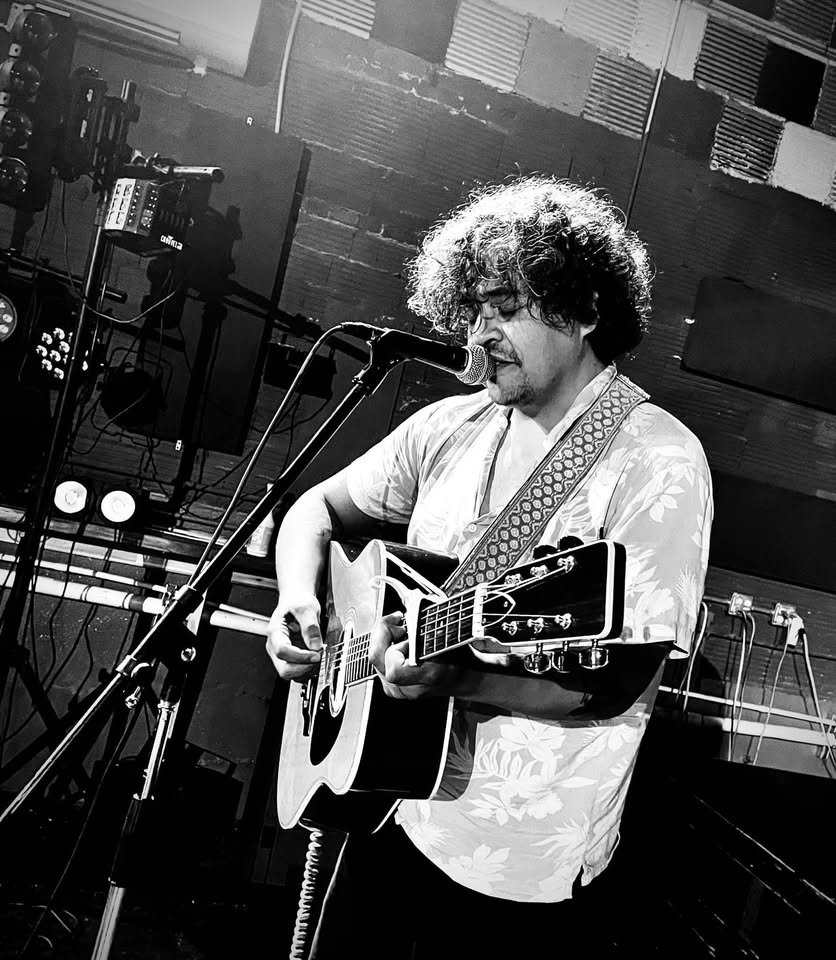 An Evening With Alex Salcido – Live at the Axe & Fiddle – Cottage Grove, OR